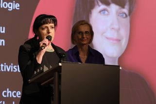 Komunistka Prokšanová se zajímá o lidská práva na...