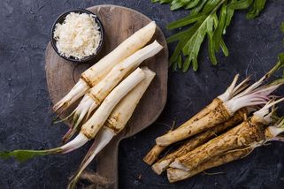 Opomíjený zabiják virů. Do jídelníčku zařaďte křen - Proženy.cz