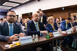 Chudák Babiš, litují někteří lidovci premiéra. Chtějí ho snad podpořit? - Seznam Zprávy