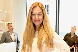 Česká Miss World je dvojnásobnou maminkou. Kvůli depresím nesmí kojit