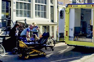 Útok nožem v centru Amsterdamu: pět zraněných, všichni ve vážném stavu - Novinky