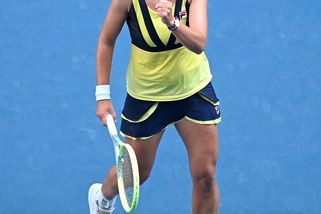 Krejčíková - Sabalenková 2:1. Češka po úchvatném obratu dokonala senzaci