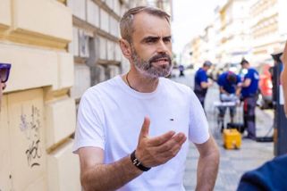 Robert Šlachta se ostře pustil do ministrů Jurečky a Kupky, bojí se mých otázek, tvrdí. Hádka pokračovala na sociální síti. Padlo i jméno Aleny Schillerové