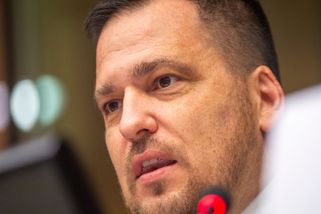 Zdechovský poslal vzkaz na Slovensko. Zvažuju kand...