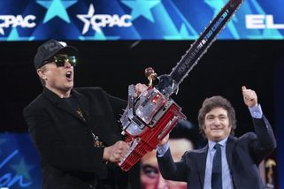 Musk chce od federálních zaměstnanců týdenní výkaz práce. Neodpovídejte, reagují FBI, Pentagon i diplomacie - Novinky