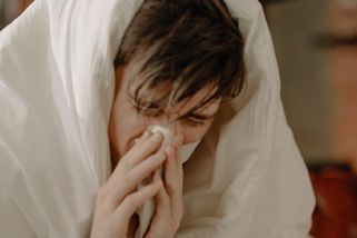 Neočkovaný člověk musí být i nadále považován za n...