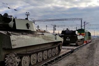 Ruští velitelé dostali dle rozvědky USA rozkaz připravit se k útoku na Ukrajinu - Novinky