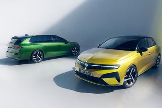 Opel otevřel objednávky na modernizovanou Astru. Radost udělá hned v základu, chalupářský sen nechybí - Garáž.cz