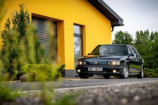 Nákup jedné z nejdražších tatrovek T700 musel schvalovat Senát. Jenom sedačky měla za půl milionu - Garáž.cz