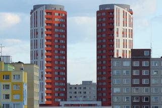 Pražanů letos opět přibylo – faei.cz