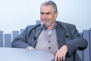 Schwarzenberg: Druhé kolo bude hnus. Ať si generál Pavel pořídí hroší kůži - Seznam Zprávy