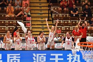 České basketbalistky se po 12 letech představí na MS, pomohla jim porážka Brazílie | Livesport.cz