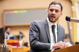 Praha dá Člověku v tísni 3,3 miliony korun na podporu škol na Ukrajině - Seznam Zprávy