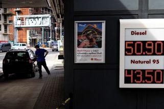 Komentář: Cena nafty podle Babiše? Začíná jít do tuhého - Seznam Zprávy