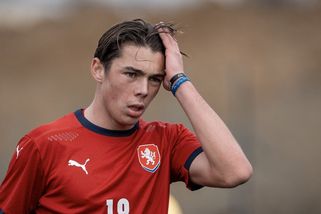 Úspěch českých fotbalistů do 19 let. Buffonův syn dal hattrick - Sport.cz