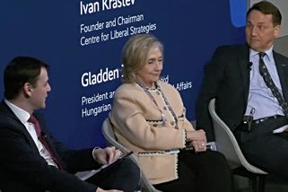 Macinka se střetl s bývalou první dámou USA Hillary Clintonovou - Seznam Zprávy