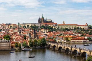 Jaký by měl být příští prezident? Ten současný se zatím těší vysoké důvěře - Médium.cz