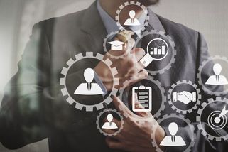 200 v tašce na sedadle. Policie odkryla čachry se zakázkami na Ostravsku - Seznam Zprávy