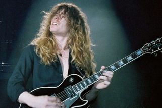 Zemřel legendární kytarista John Sykes - Novinky