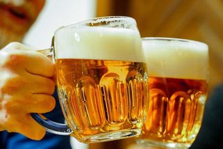 Omezit v Česku alkohol? Zeptali jsme se lidí, co si o tom myslí - Seznam Zprávy