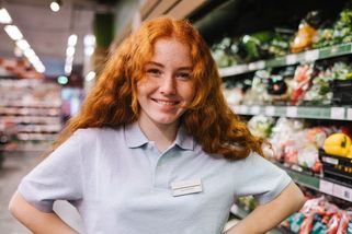 „Vstávám ve tři, občas nemám čas ani na záchod.“ Prodavačka Martina popsala, jak vypadá její den v supermarketu