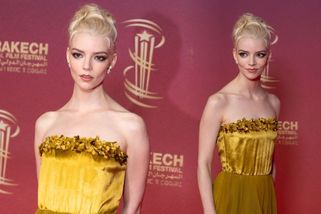 Jednou si všimnete a už to uvidíte vždy: Anya Taylor Joy odhalila v drdolu svůj krk. Nezvykle široký, hodnotí fanoušci - Super.cz