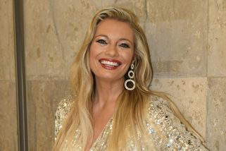 „Božský jazyk, Lucie.“ Krásná moderátorka Borhyová rozvášnila fanoušky laškovnou fotkou z hor - Super.cz