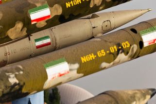 USA zřejmě netuší, jak obrovský je íránský raketový arzenál. „Podařilo se zničit pouze třetinu“ - Echo24.cz