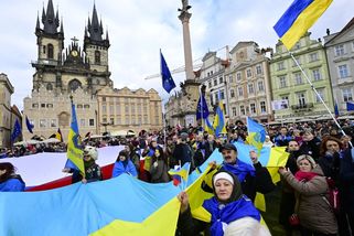 VZP vybrala od Ukrajinců o miliardy více, než kolik stála jejich péče. Češi se celou dobu pletli. Jejich pobyt má zásadní následky