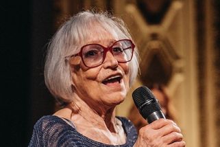 Marta Kubišová: Muži si jí nevážili, ale národ ji dodnes miluje a obdivuje - Médium.cz