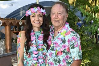 Petr Janda vyrazil do Albánie a pochlubil se svými ženami