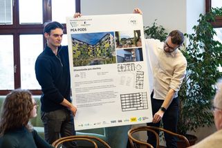 Studenti vyřešili za 48 hodin problém cenově nedostupného bydlení. Řešení zaujalo starosty měst