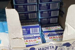 Velké srovnání: Kolik másla šlo koupit za průměrnou mzdu v roce 1989? - Seznam Zprávy