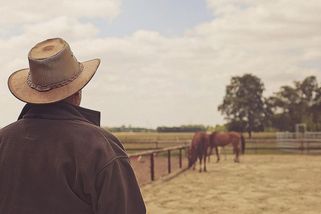 Nečekaná smrt Tučného: Do sanitky došel sám, domů se už nevrátil. I za jeho lacláče mohlo zdraví - Médium.cz