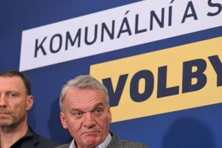 Jednání s Piráty je obtížné, postěžoval si Svoboda. Diskusi s ANO si pochvaloval - Novinky