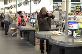 Zklamání obchodníků. Češi po lockdownu nenakupují a nikdo neví proč - Seznam Zprávy