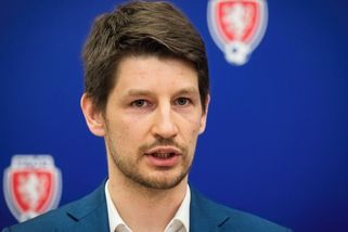 Etická komise v korupční kauze nerozhodne v nejbližších týdnech - Sport.cz