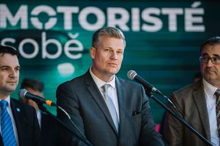 Babiš prezidenta hodinu přemlouval, neuspěl. Co bude dál okolo Turka - Seznam Zprávy