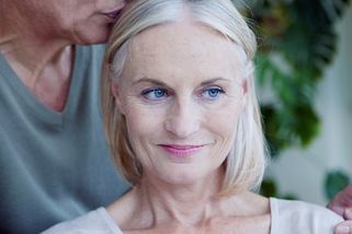 ŽENA-IN - V jednašedesáti jsem zjistila, že mě můj manžel už nepřitahuje. Teď toužím po novém zážitku, říká Jana