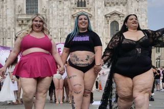 FOTO: Boubelky vpřed! V Miláně proběhla přehlídka propagující těla všech tvarů - Novinky