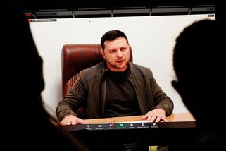 Zelenskyj se ostře obul do NATO: Ukrajinci budou umírat kvůli vaší slabosti - Novinky