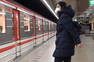 Raději autem. Velká část lidí se v Praze do MHD nevrátila - Novinky
