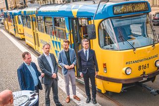 Tramvaj v barvách Ukrajiny sklízí odpor: Hřiba zalila vlna nenávistných reakcí – eXtra.cz