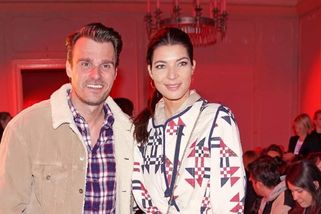 Marešovi sdíleli fotografii své novorozené holčičky z porodnice a prozradili jméno: "Já jsem tak šťastný," píše Leoš