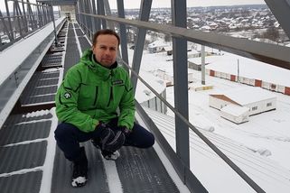 Ukrajina potřebuje zbraně, ne spacáky, říká Čech podnikající na Ukrajině - Novinky