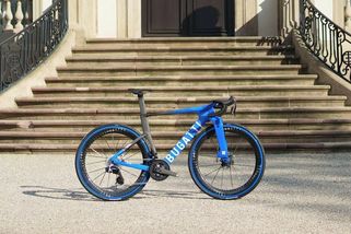 Bugatti vytvořilo unikátní bicykl. Stojí půl milionu korun