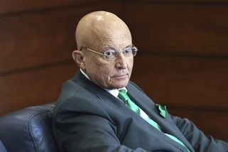 Přesvědčme Západ, že jsme připraveni jaderné zbraně použít, řekl ruský politolog - Novinky