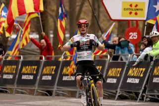 Vingegaard vyhrál v Katalánsku druhou etapu za sebou a zvýšil náskok v čele - Sport.cz