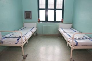 Provoz záchytek je ztrátový. Většina nocležníků za pobyt nezaplatí - Novinky