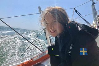 Praštili Gretu a budili nás. Aktivisté si stěžují...